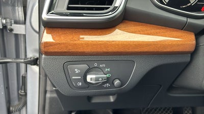 2023 Audi Q5 45 S line Premium quattro