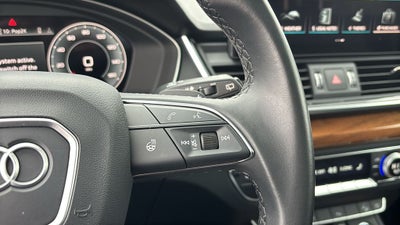 2023 Audi Q5 45 S line Premium quattro