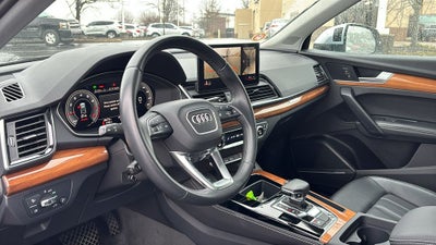 2023 Audi Q5 45 S line Premium quattro