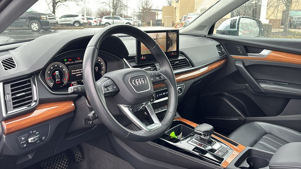 2023 Audi Q5 45 S line Premium quattro