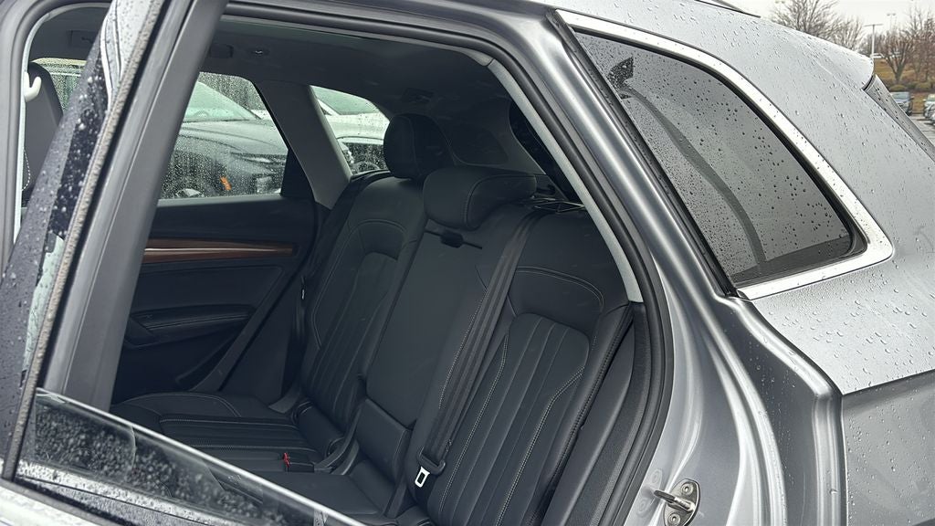 2023 Audi Q5 45 S line Premium quattro