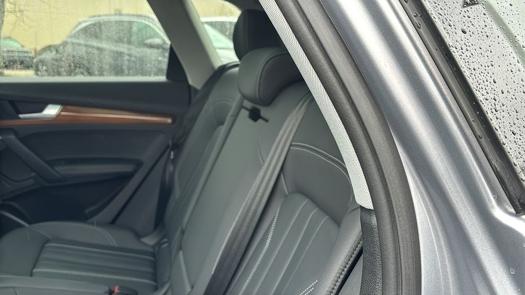 2023 Audi Q5 45 S line Premium quattro