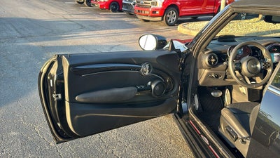 2024 MINI John Cooper Works Iconic