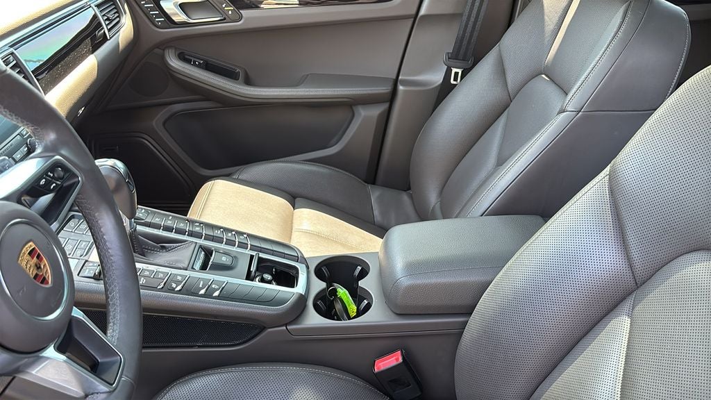 2018 Porsche Macan S