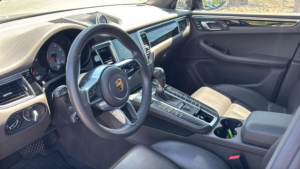 2018 Porsche Macan S
